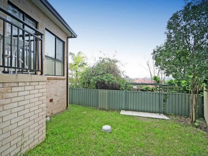 32A HILLTOP CRESCENT, Campbelltown NSW 2560