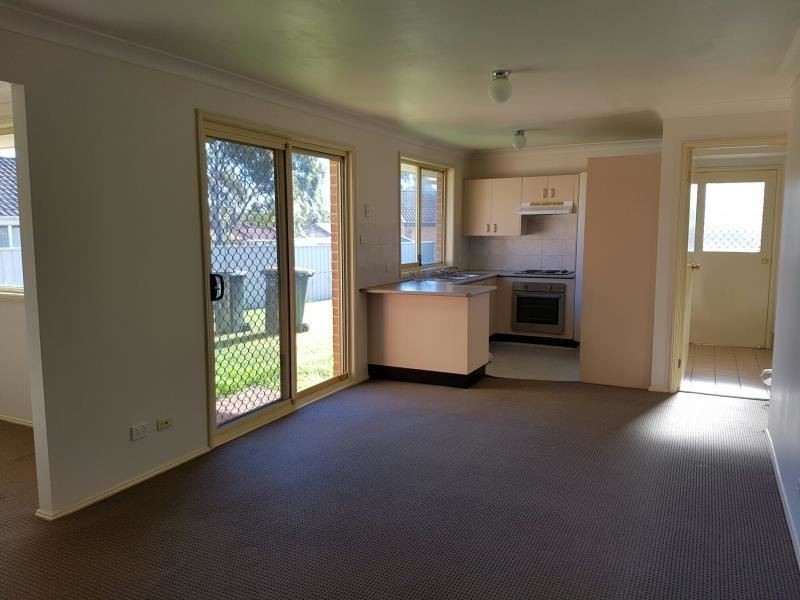 7 Francisco Crescent, Rosemeadow NSW 2560