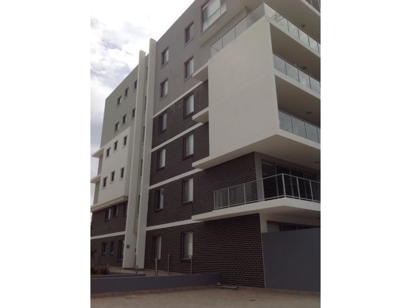 37/12-20 Tyler Street, Campbelltown NSW 2560