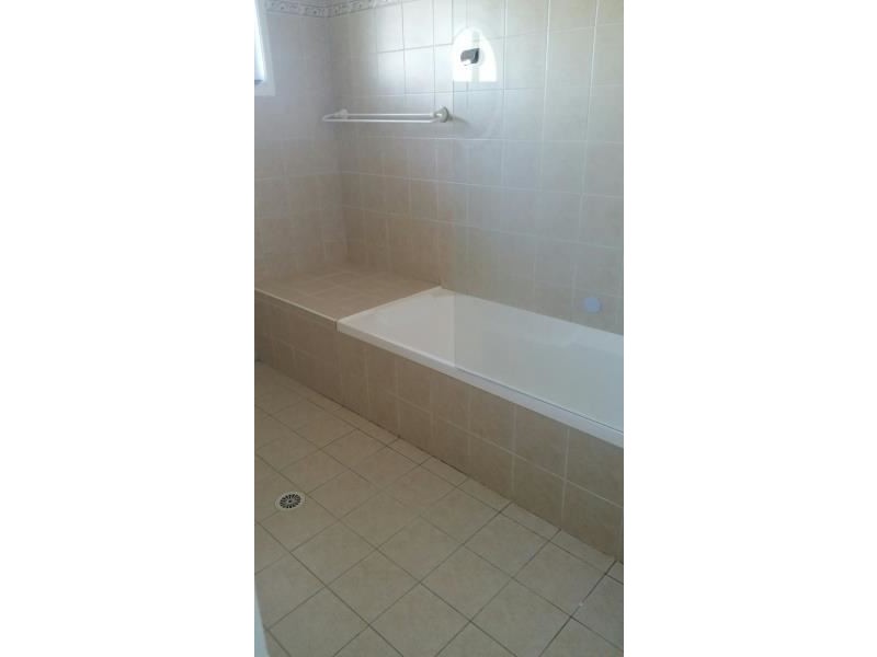 48 Semillon Crescent, Eagle Vale NSW 2558