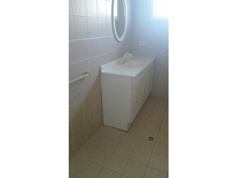 48 Semillon Crescent, Eagle Vale NSW 2558