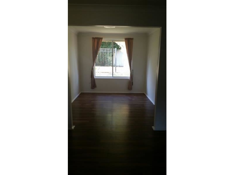 48 Semillon Crescent, Eagle Vale NSW 2558