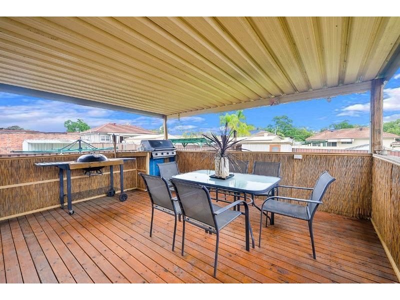 31 Hoddle Avenue, Bradbury NSW 2560