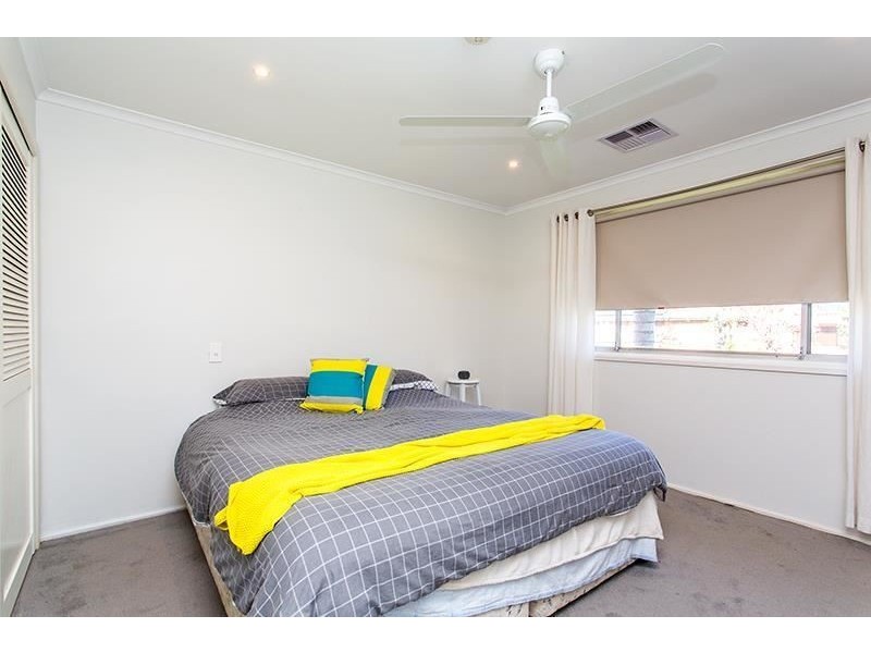 8 Endeavour Street, Ruse NSW 2560