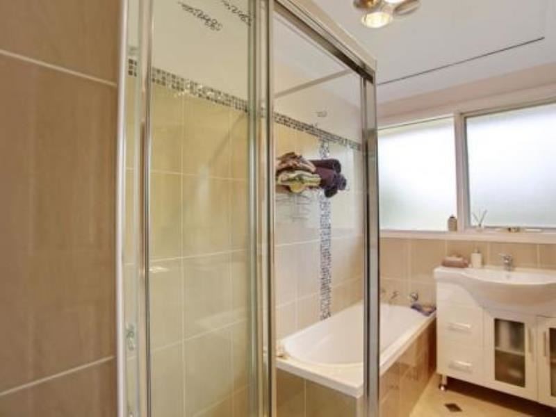 64 Raymond Avenue, Campbelltown NSW 2560