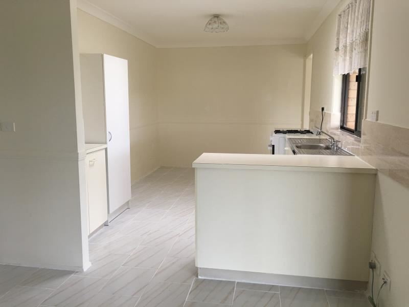 3 Donalbain Circuit, Rosemeadow NSW 2560