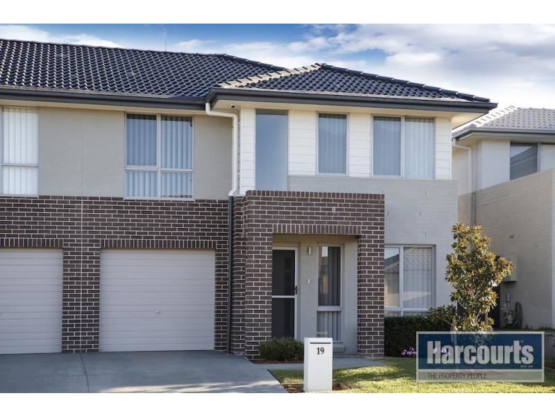 19 Bandara Circuit, Spring Farm NSW 2570