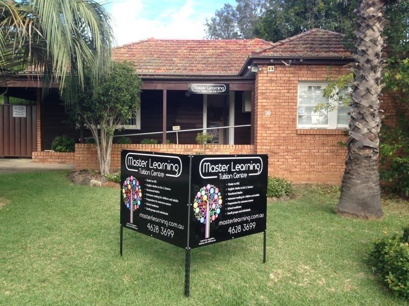 39 Chamberlain Street, Campbelltown NSW 2560