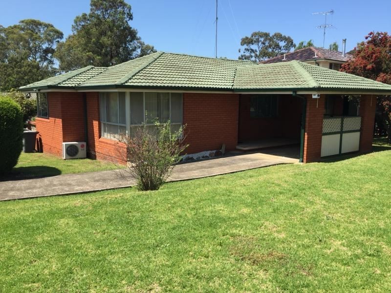 24 Raymond Avenue, Campbelltown NSW 2560