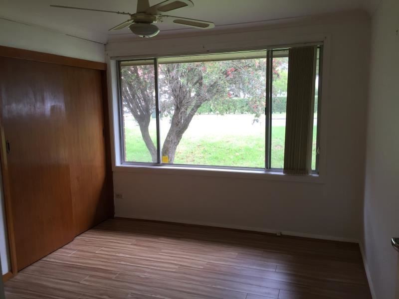 24 Raymond Avenue, Campbelltown NSW 2560