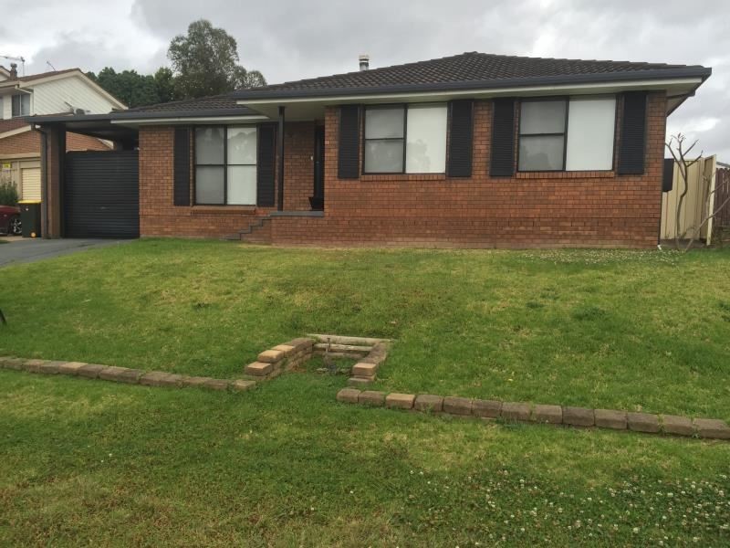 37 Queenscliff Drive, Woodbine NSW 2560