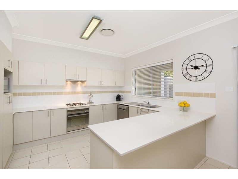 10 Hidcote Road, Campbelltown NSW 2560