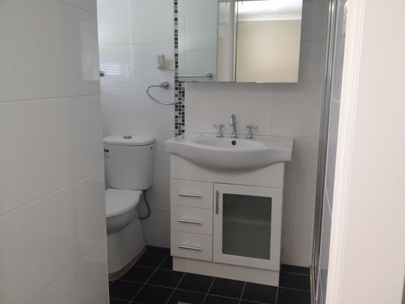 22 PINAROO CRESCENT, Bradbury NSW 2560