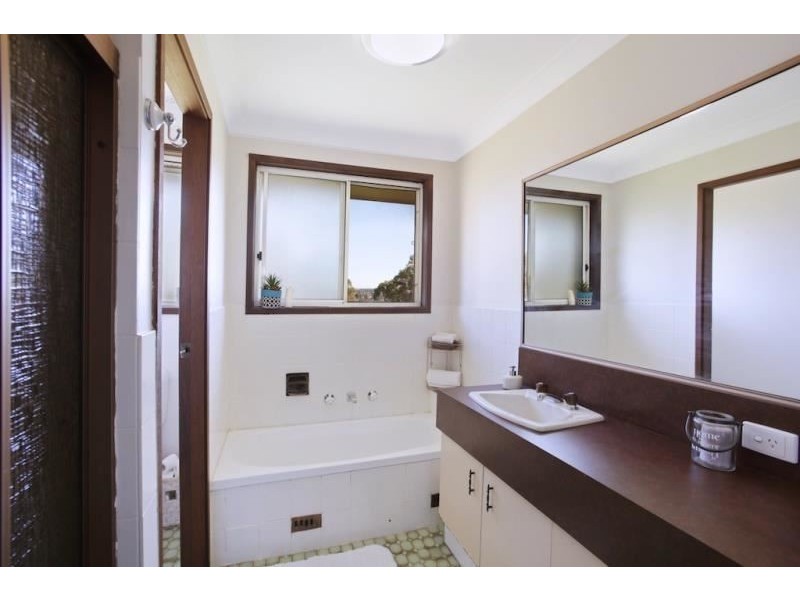 28 BURRINJUCK STREET, Leumeah NSW 2560