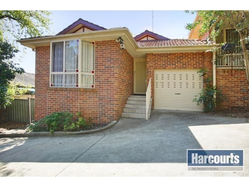 4/13 TOWNSON AVENUE, Leumeah NSW 2560