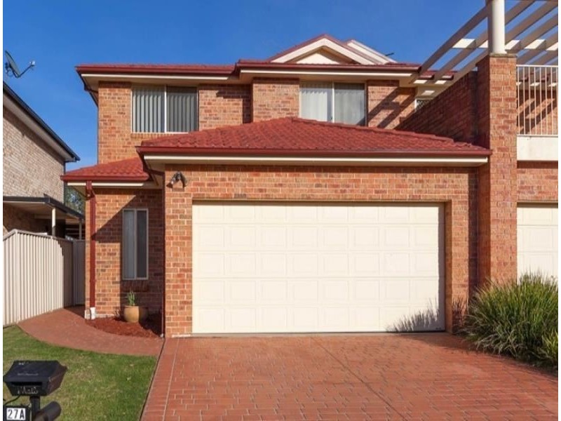 27A FULLERTON CIRCUIT, St Helens Park NSW 2560