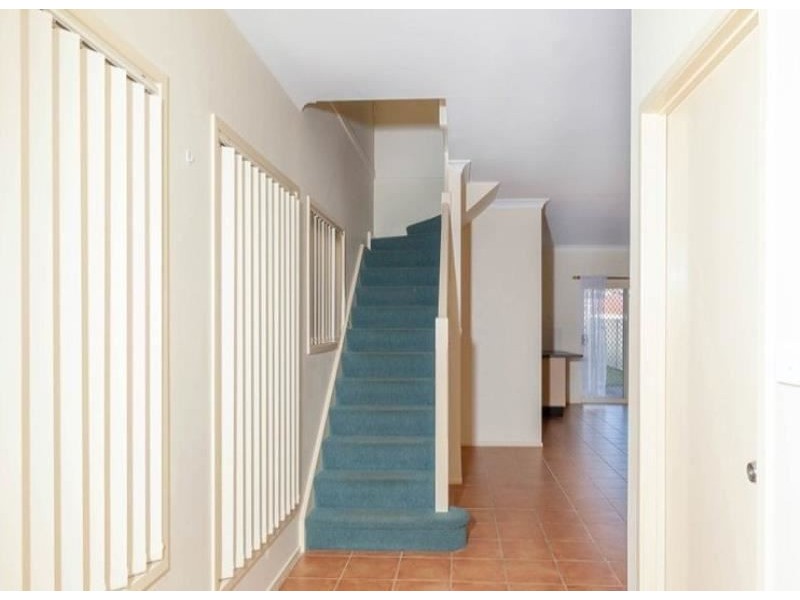 27A FULLERTON CIRCUIT, St Helens Park NSW 2560