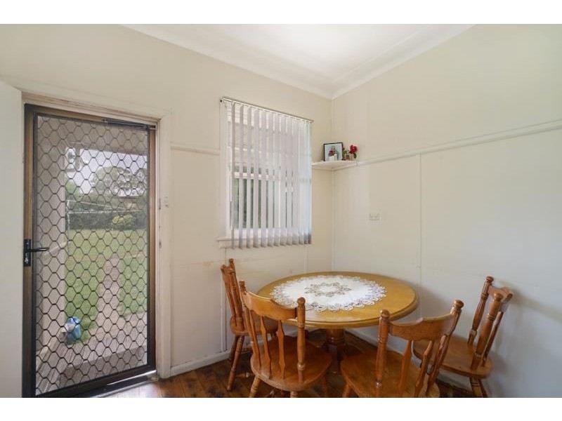 24 CHAMBERLAIN STREET, Campbelltown NSW 2560