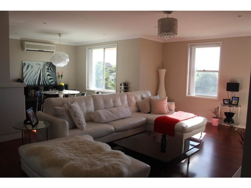 25 GRIMWIG CRESCENT, Ambarvale NSW 2560