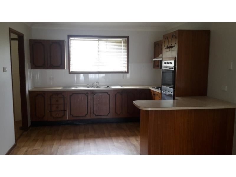 25 Canidius Street, Rosemeadow NSW 2560