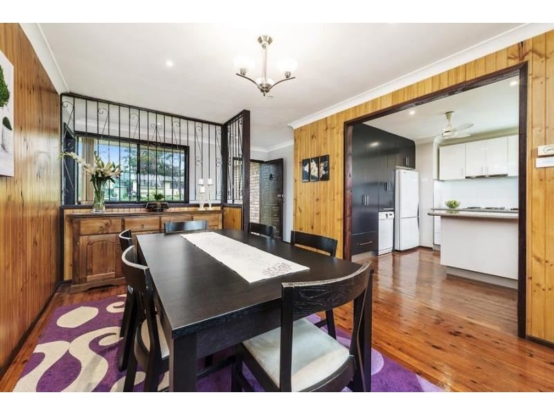 28 Dandenong Crescent, Ruse NSW 2560