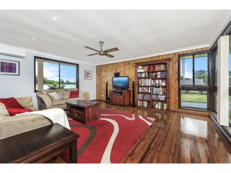 28 Dandenong Crescent, Ruse NSW 2560