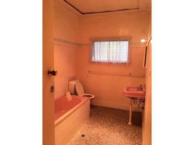 69A Dredge Avenue, Douglas Park NSW 2569