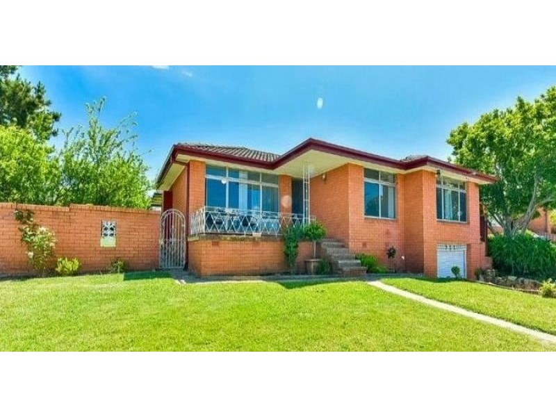 5 Murray Street, Campbelltown NSW 2560