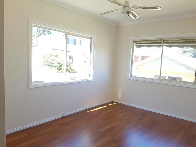 75 Lithgow Street, Campbelltown NSW 2560