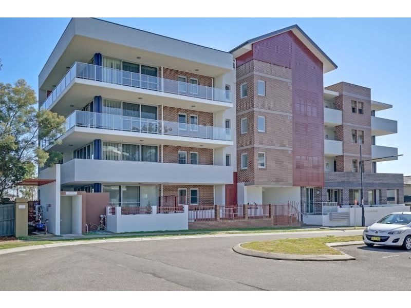3/54 SANTANA ROAD, Campbelltown NSW 2560