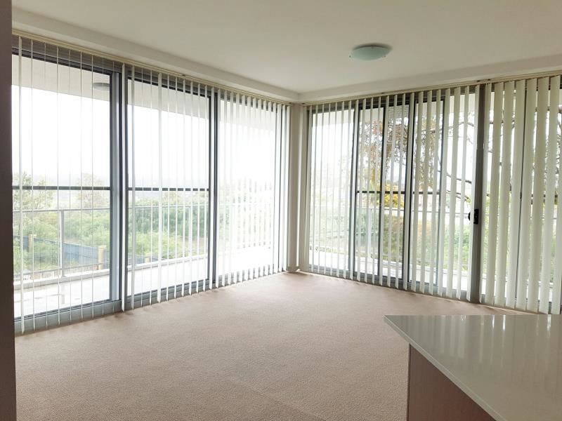 13/54 Santana Road, Campbelltown NSW 2560