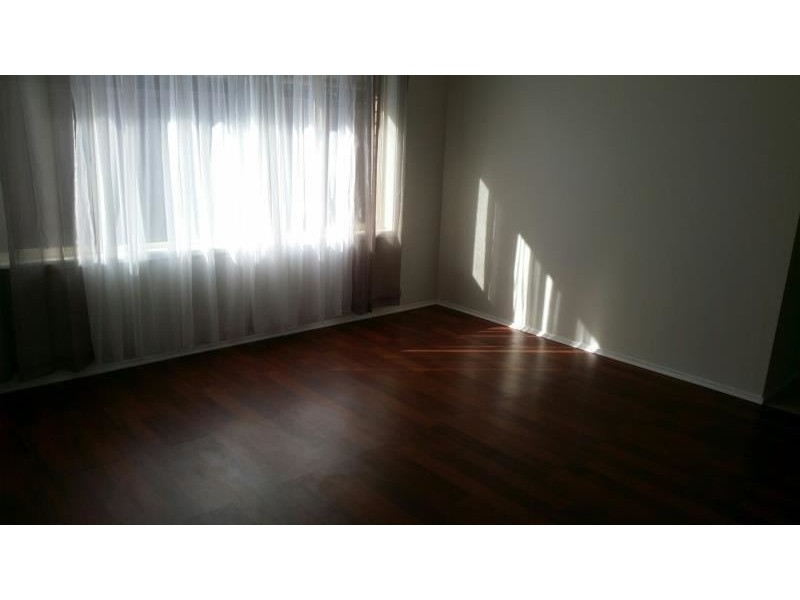 8 Moncrieff Close, St Helens Park NSW 2560