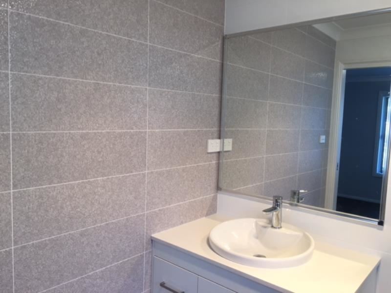 9 Junee Street, Gregory Hills NSW 2557