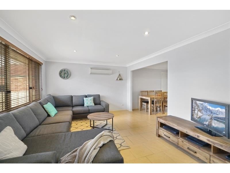 10 HURRICANE DRIVE, Raby NSW 2566