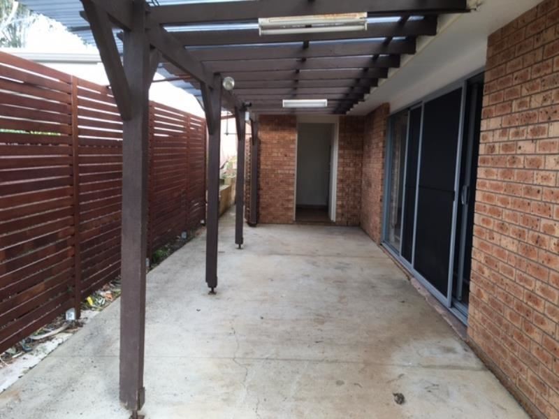 1 CLAUDIUS PLACE, Rosemeadow NSW 2560