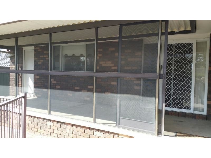 13 Anembo Street, Bradbury NSW 2560