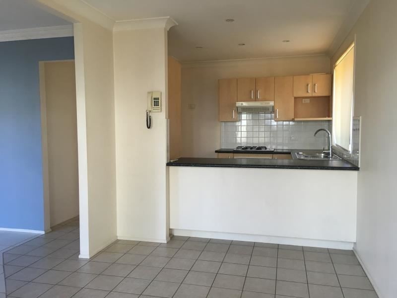 6 HANNAM PLACE, Englorie Park NSW 2560