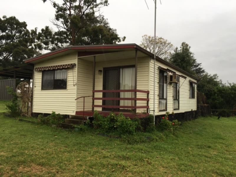 36 Fitzpatrick Street, Menangle Park NSW 2563