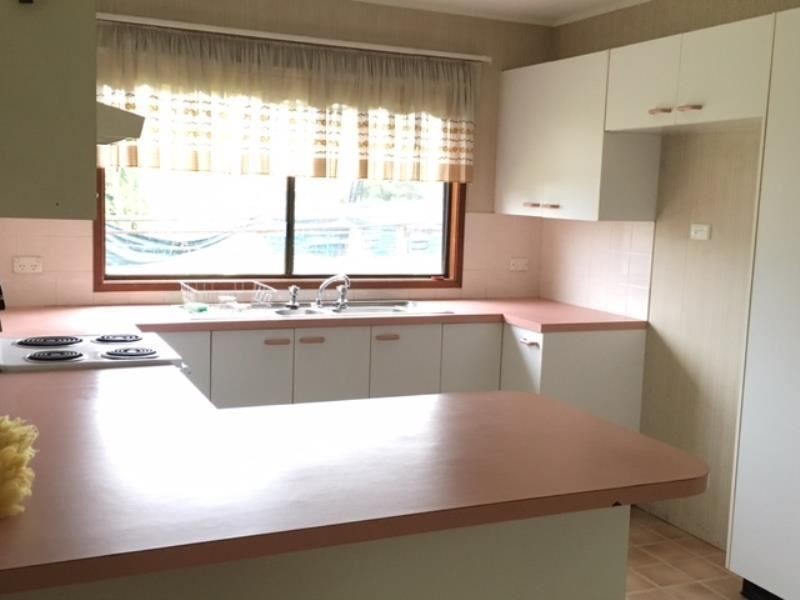 36 Fitzpatrick Street, Menangle Park NSW 2563