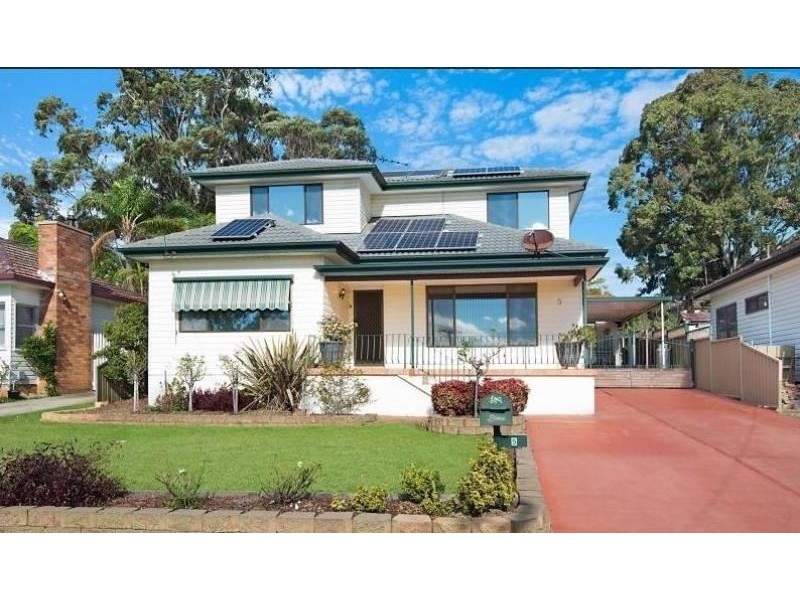 5 Ronald Street, Campbelltown NSW 2560