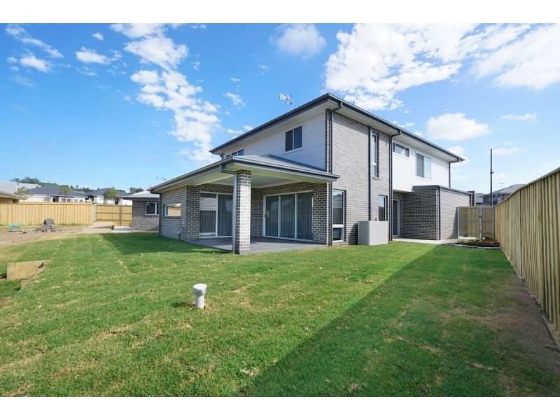 5 Nano Place, Campbelltown NSW 2560