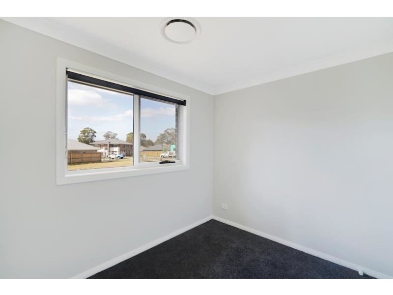 5A Nano Place, Campbelltown NSW 2560
