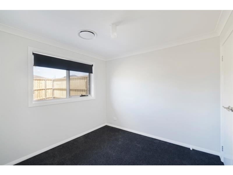 5A Nano Place, Campbelltown NSW 2560