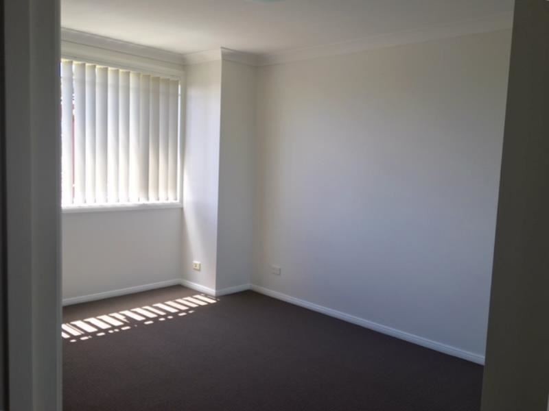 7 HAMMOND PLACE, Campbelltown NSW 2560