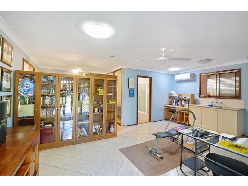 16 OLD KENT ROAD, Ruse NSW 2560