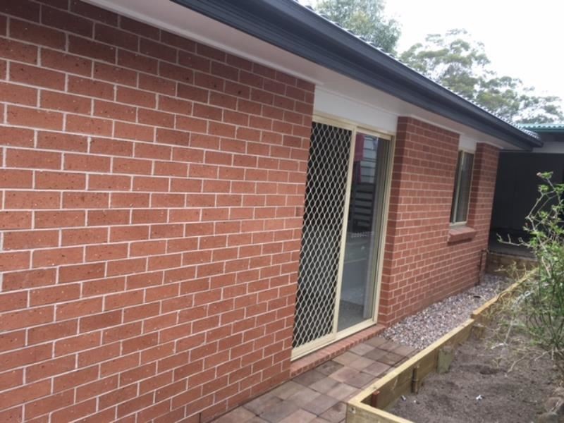 52A Carrington Circuit, Leumeah NSW 2560