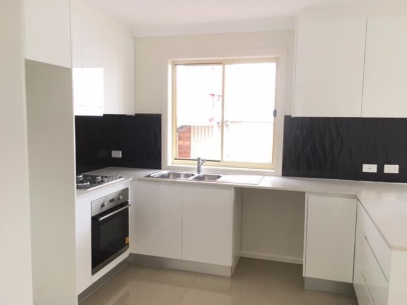 52A Carrington Circuit, Leumeah NSW 2560