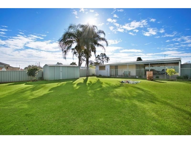 24 Toggerai Street, Appin NSW 2560
