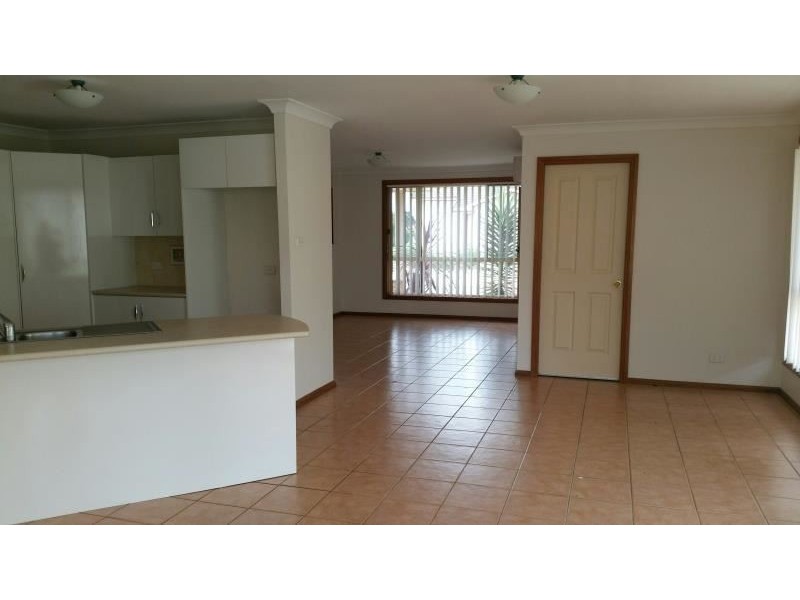 59 Baynton Place, St Helens Park NSW 2560