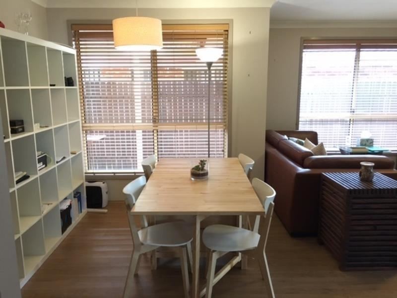 24 MEREDITH CRESCENT, St Helens Park NSW 2560